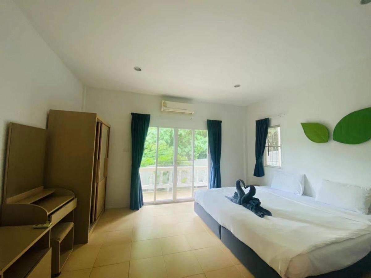 Z&Z Resort Rawai Luaran gambar